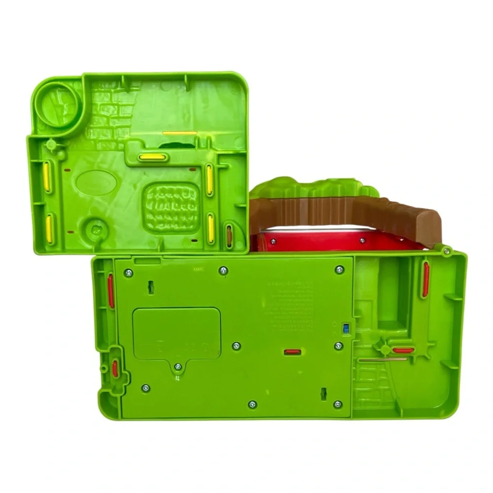 Fisher Price Little People Animal Resuce Adoption‎ Center Vet Hospital Playset